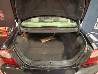 JAGUAR S-TYPE CAMBIO AUT. Diesel 2.7 CV 207 V6 Km 156.642 certificati