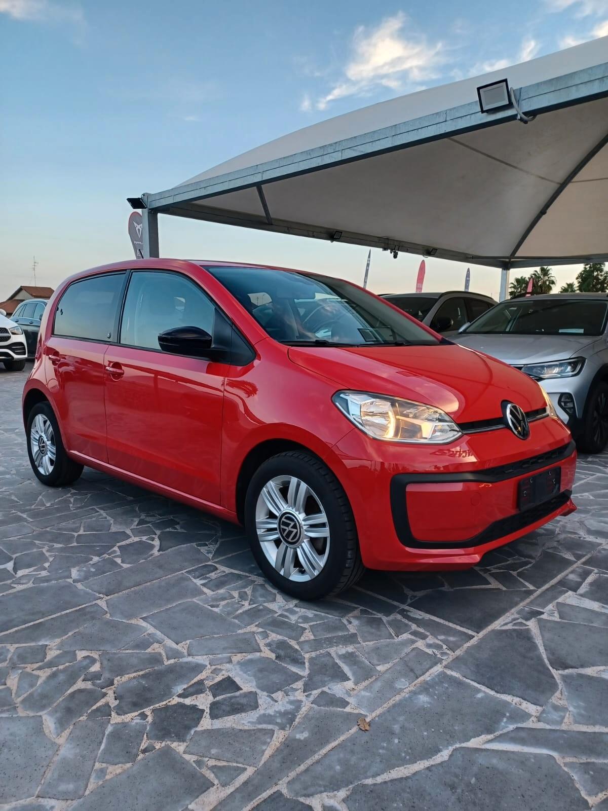 Volkswagen up! 1.0 5p. EVO beats up! BlueMotion Technology