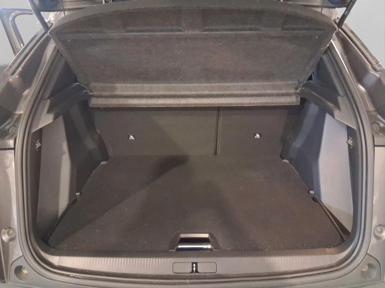 Peugeot 2008 PureTech 130 S&S EAT8 Allure Pack