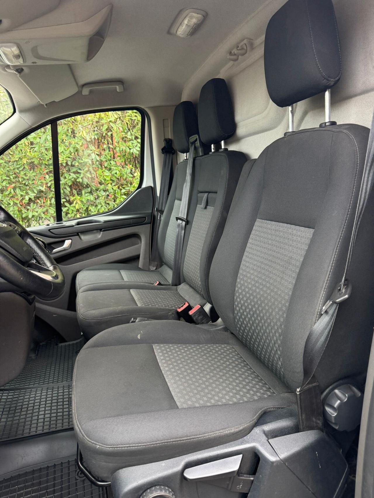 Ford Transit Custom 280 2.0 TDCi 130 PC Furgone Trend