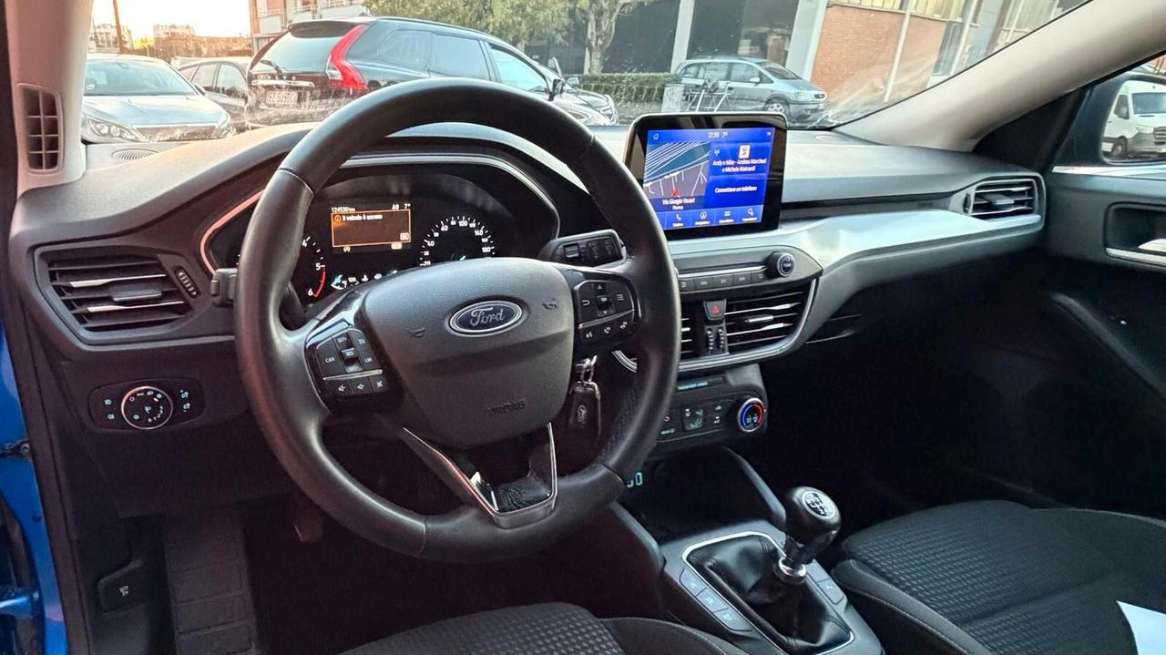 Ford Focus 1.5 120 CV SW Navi Fari Led Garanzia Full