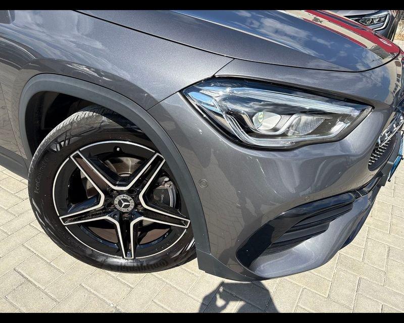 Mercedes-Benz GLA GLA 180 d Automatic Premium NIGHT-PACK