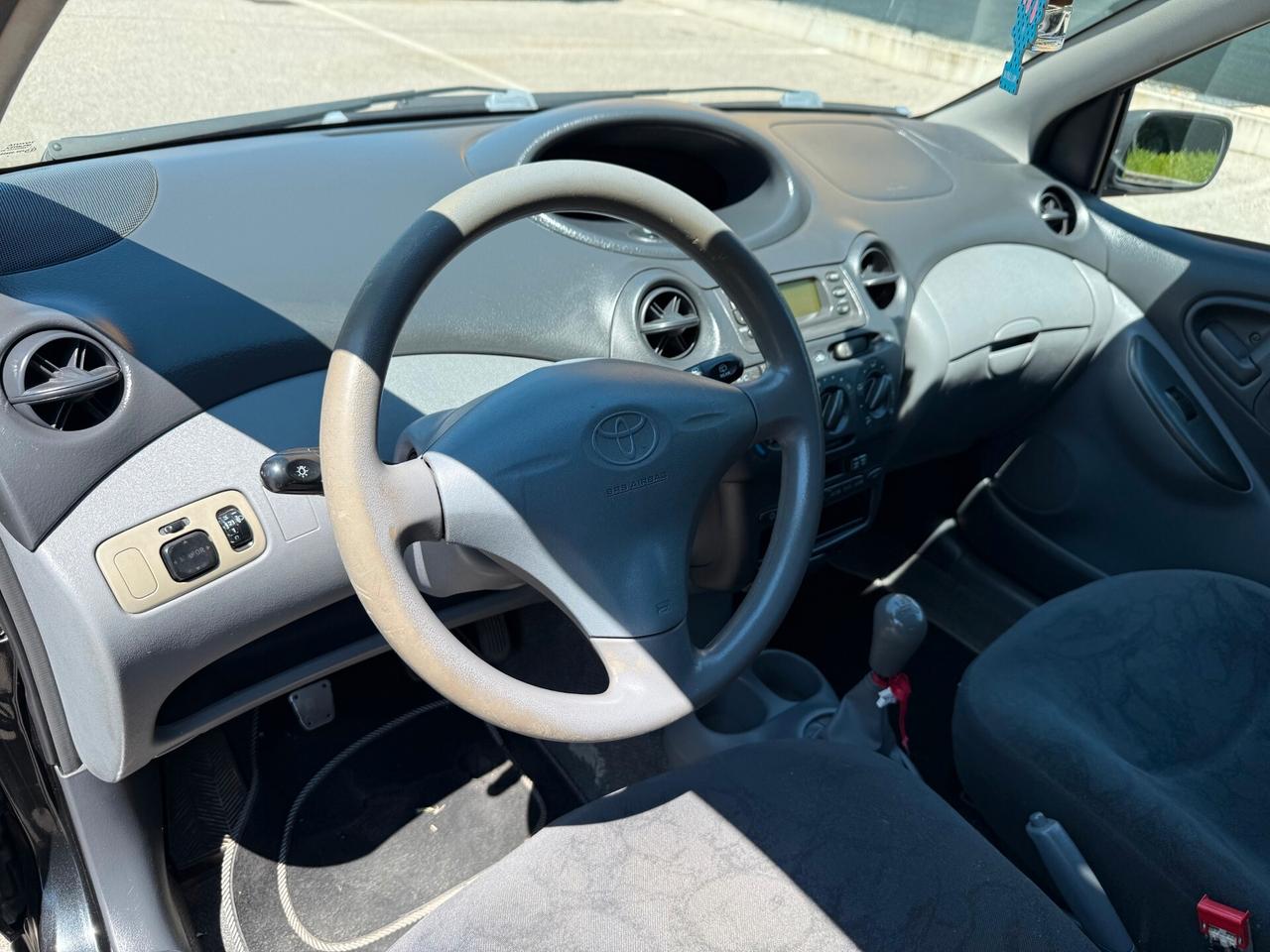 Toyota Yaris 1.0 - NEOPATENTATI -