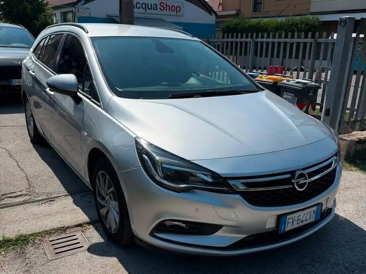 Opel Astra 1.6 CDTi 136CV aut. Sports Tourer Innovation