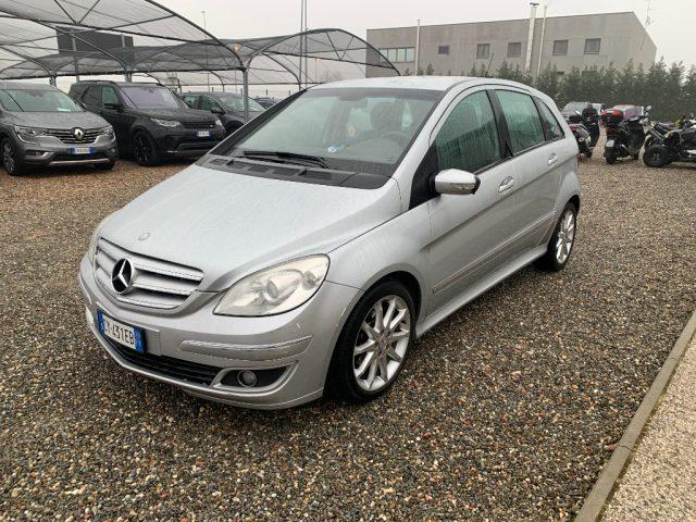 MERCEDES-BENZ B 180 CDI Sport