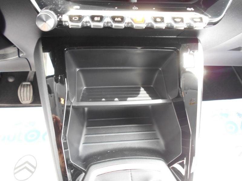 Peugeot 208 100 Style CBC