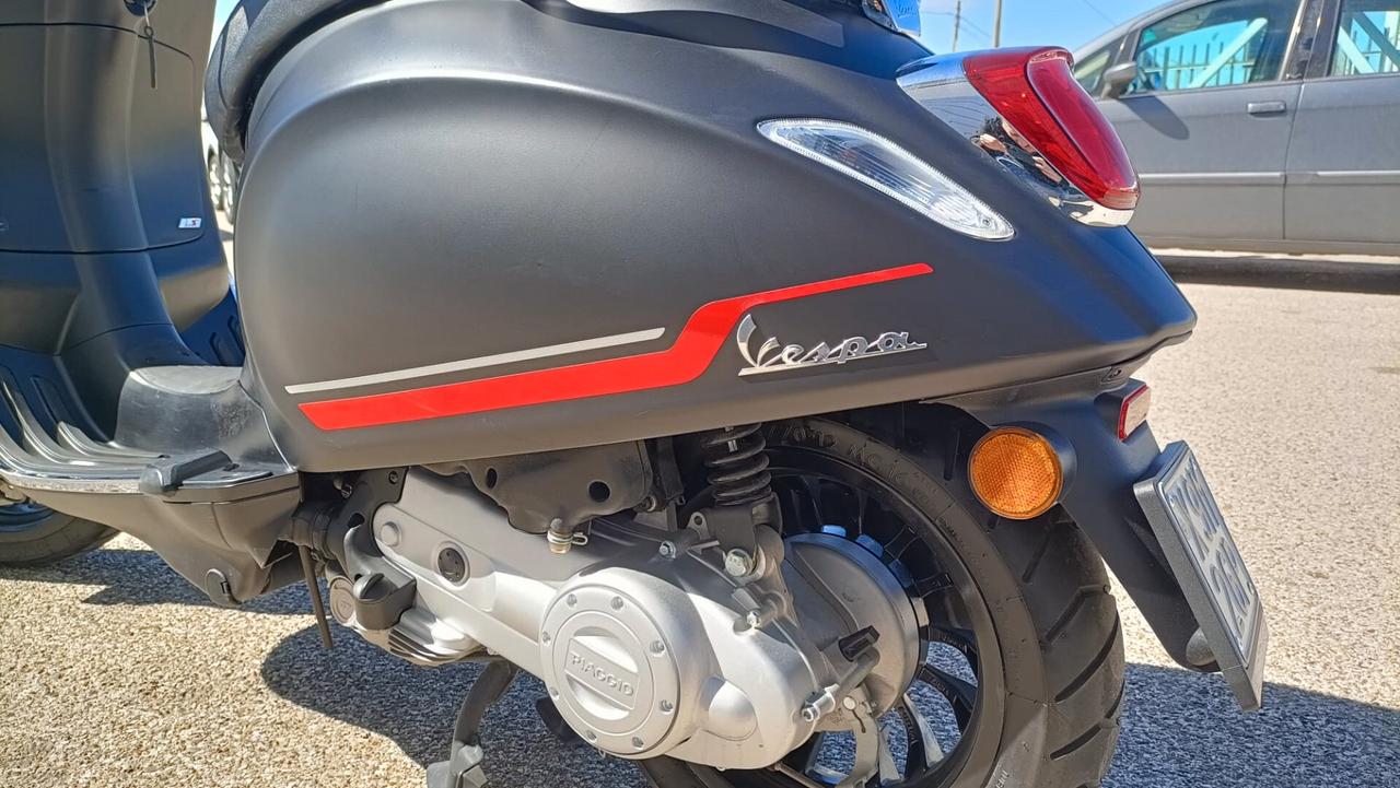 Piaggio Vespa Sprint Sport 50 NERO OPACO