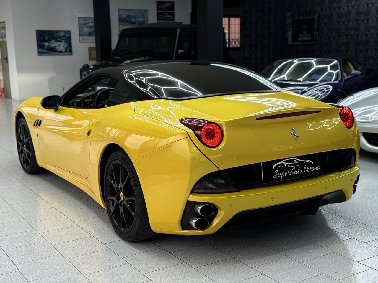 GIALLOTRIPLOSTRATO Ferrari California DCT