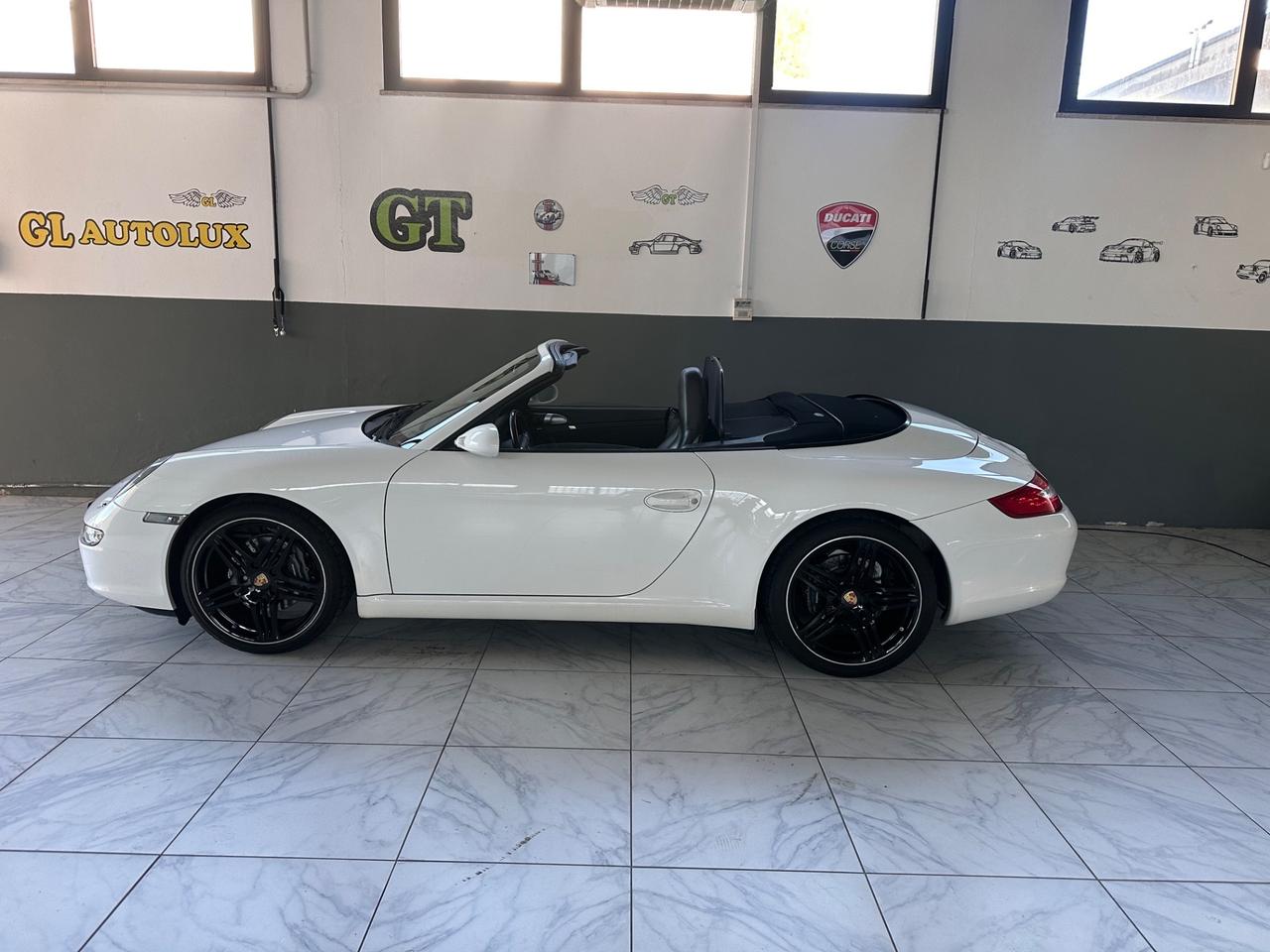 Porsche 911 Carrera 997 Cabriolet