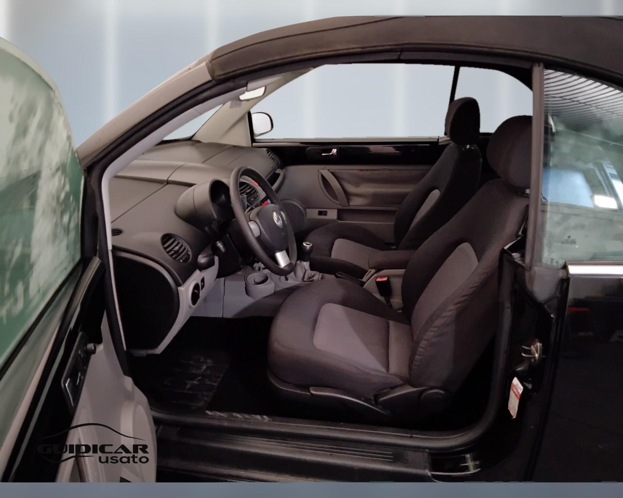VOLKSWAGEN New Beetle Cabrio - New Beetle Cabrio 1.6
