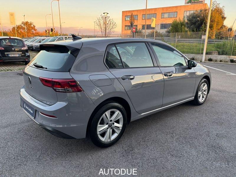 Volkswagen Golf VIII 2020 1.0 tsi evo Life 110cv