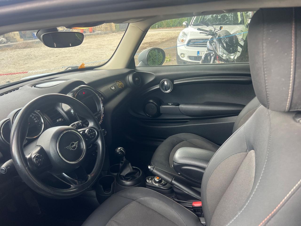 Mini 1.5 Cooper D Baker Street