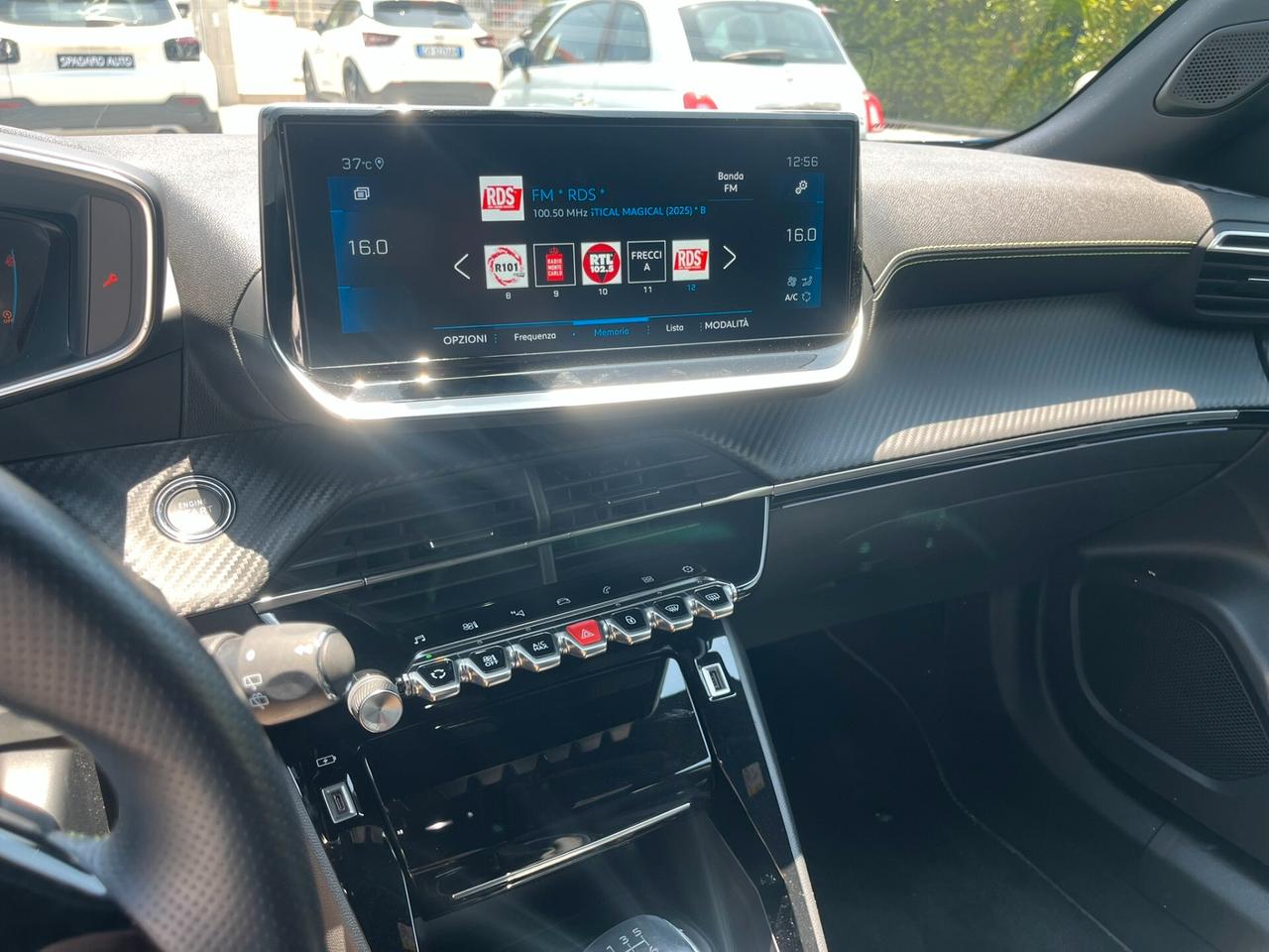 Peugeot 2008 PureTech 130 S&S GT