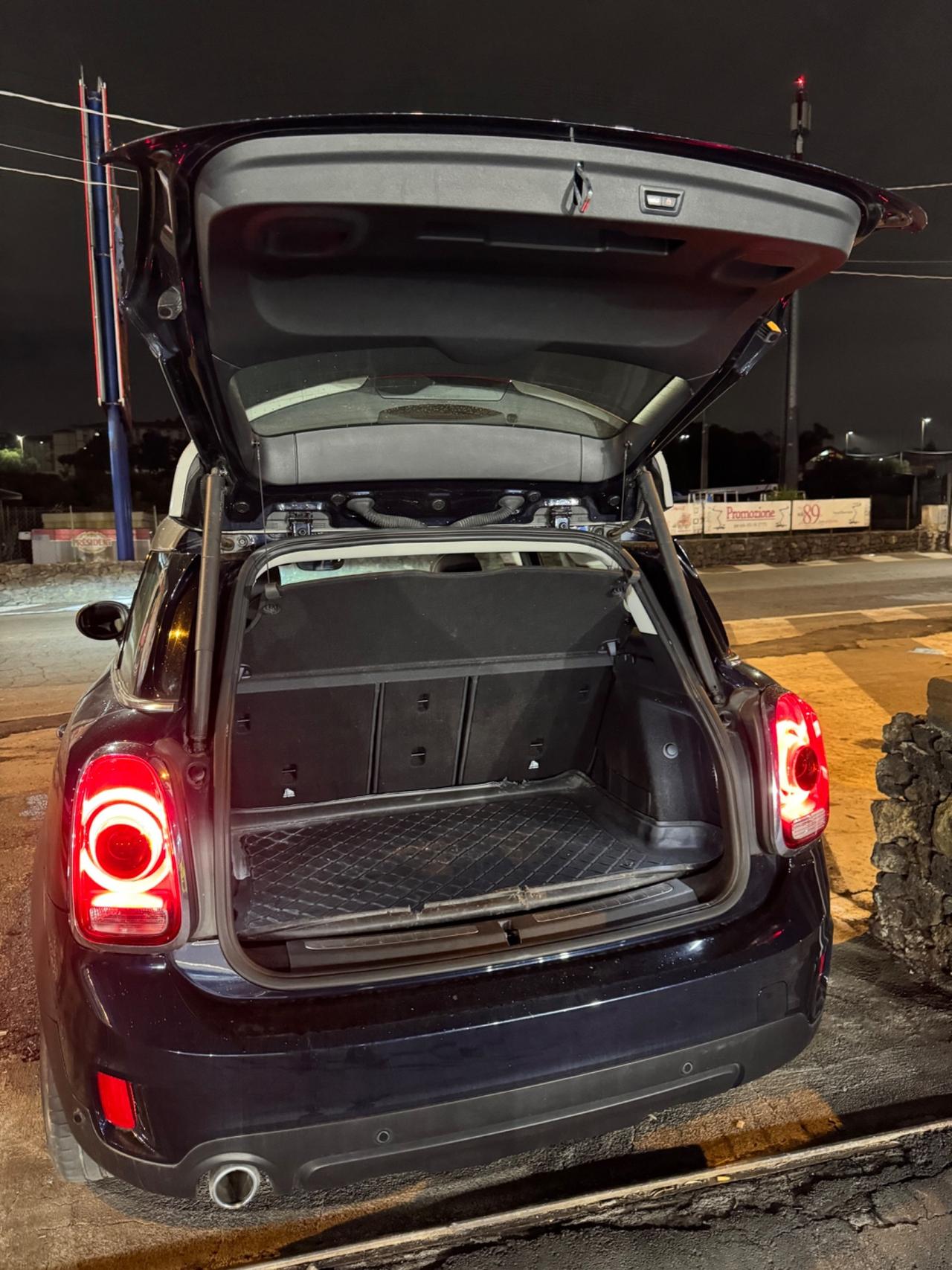 Mini Cooper Countryman 2.0 D Hype