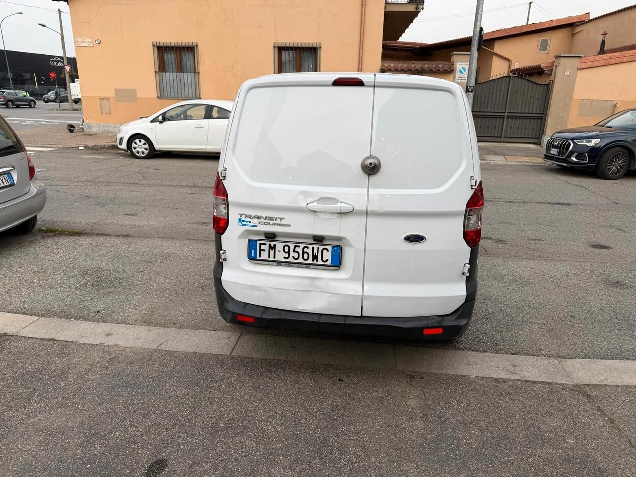 Ford Transit Courier 1.5 TDCi 75CV Van Trend