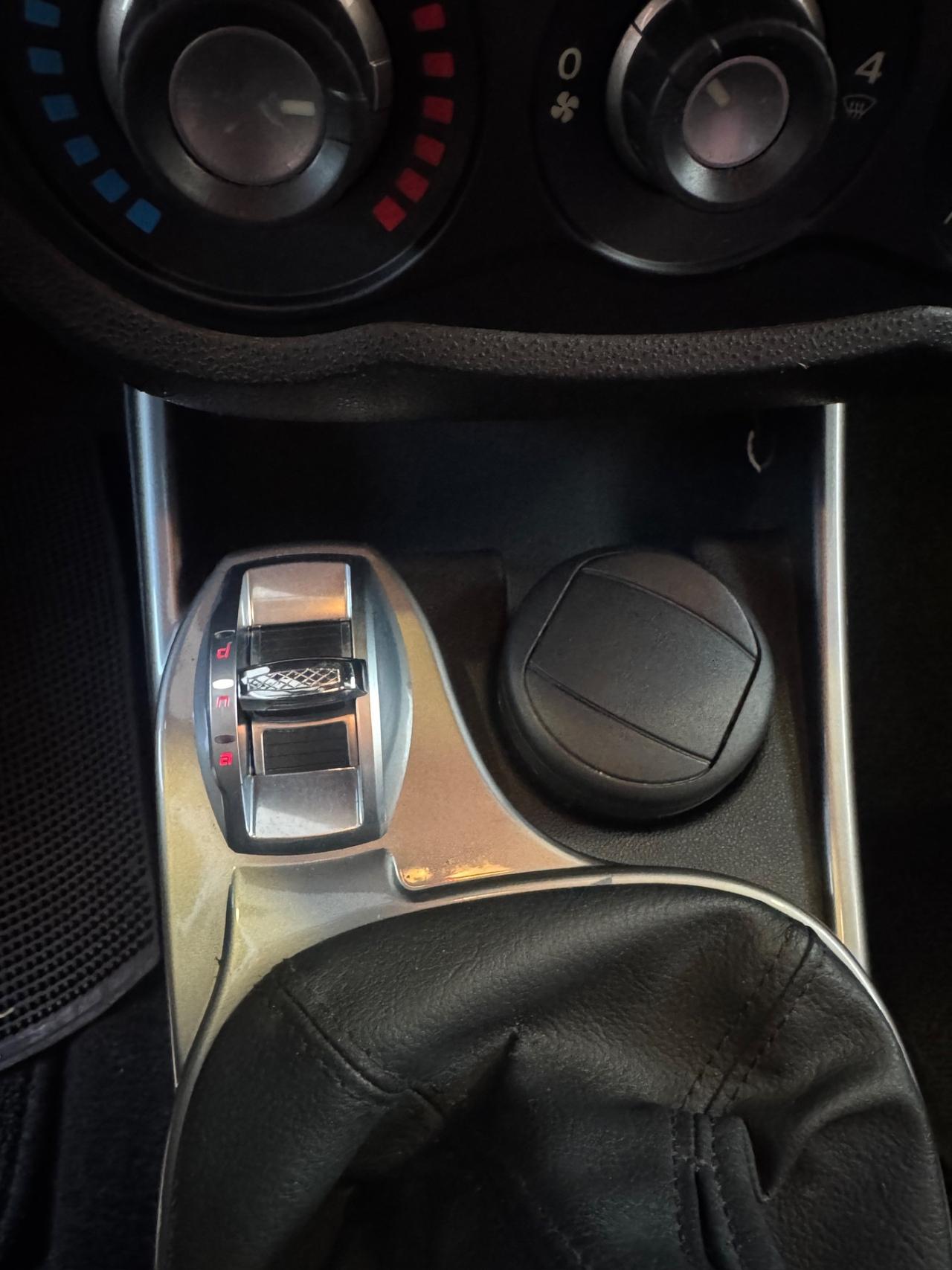 Alfa Romeo MiTo 1.3 JTDm 16V 90 CV Distinctive Sport Pack