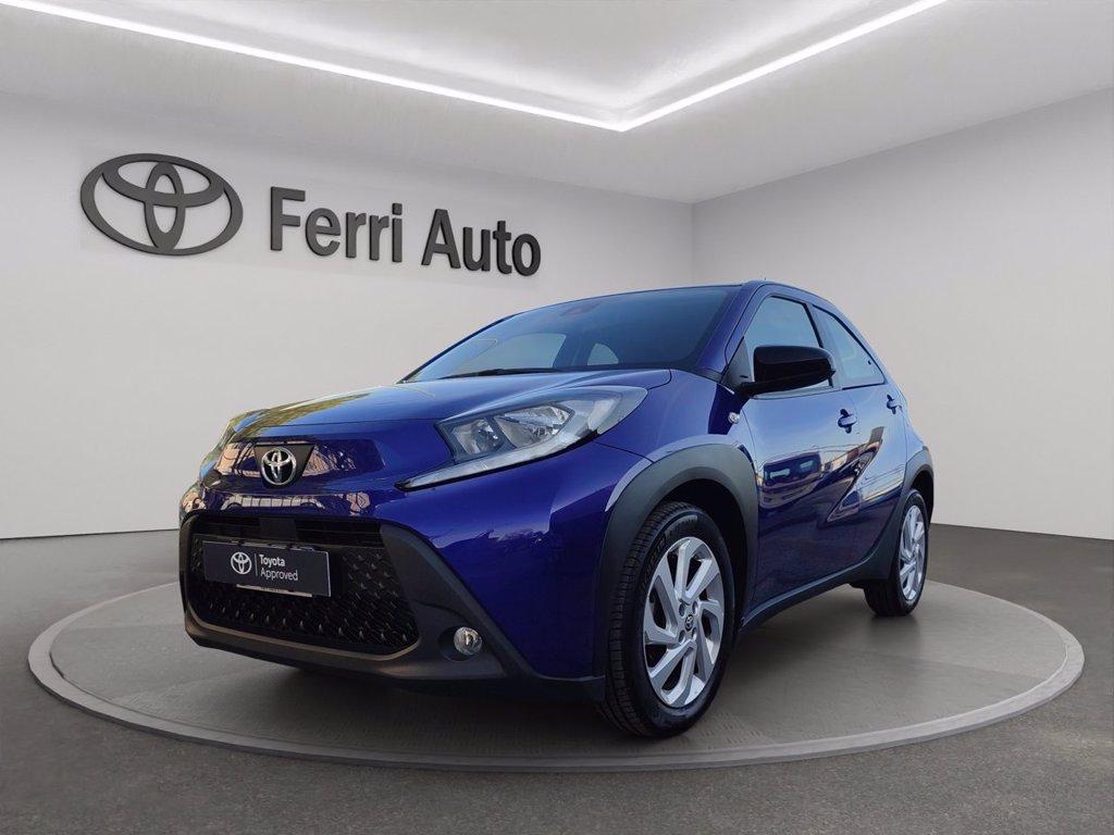 TOYOTA Aygo x 1.0 active 72cv del 2023