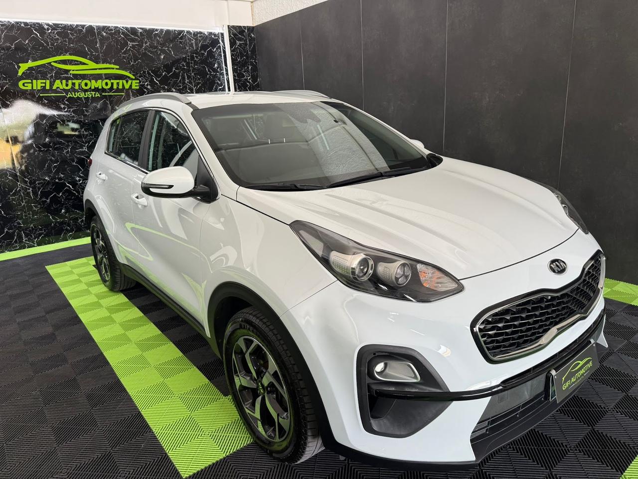 Kia Sportage 1.6 Crdi MHEV Business