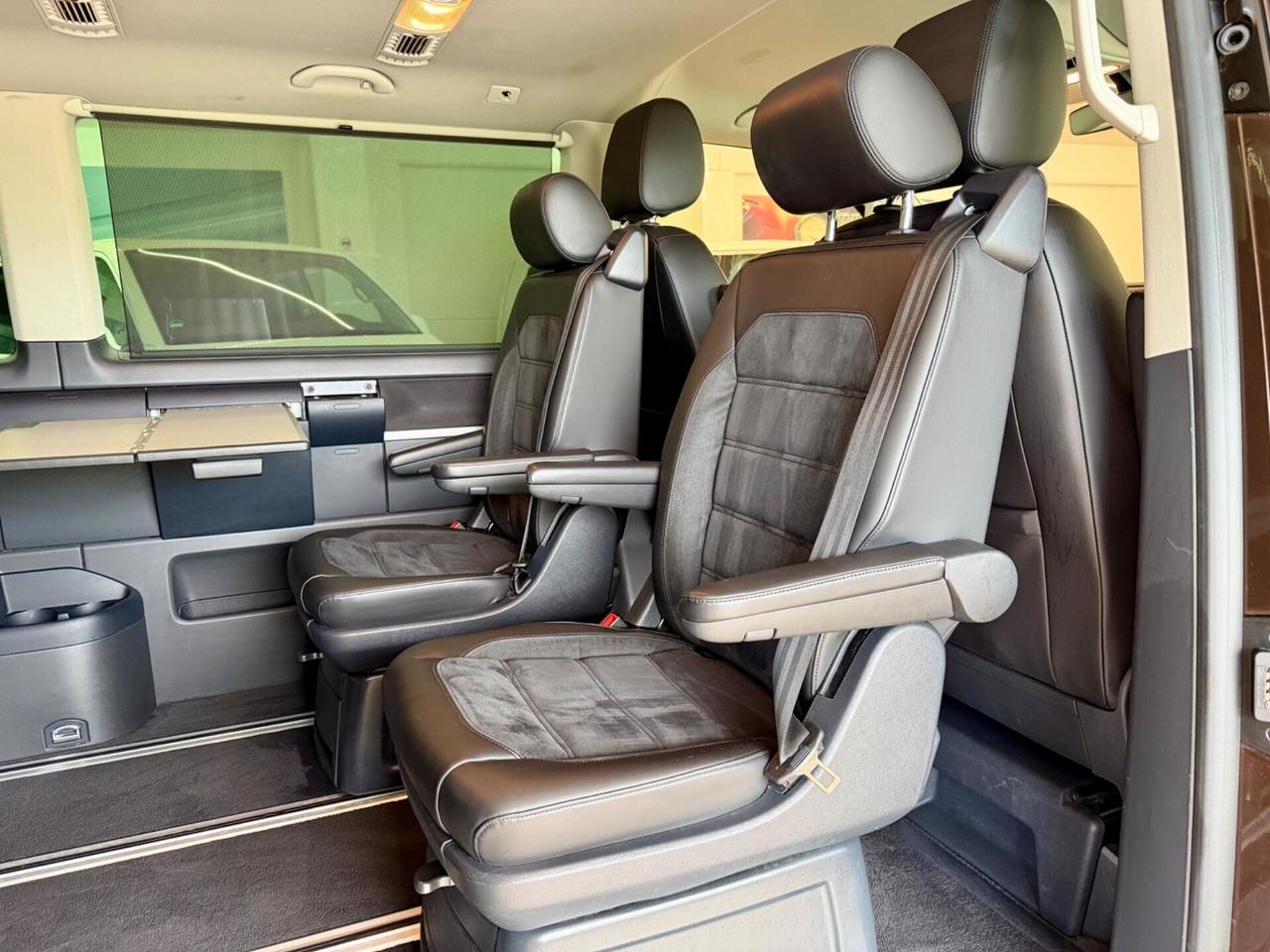 Volkswagen Multivan 2.0 TDI 199CV DSG SIX GENERATION