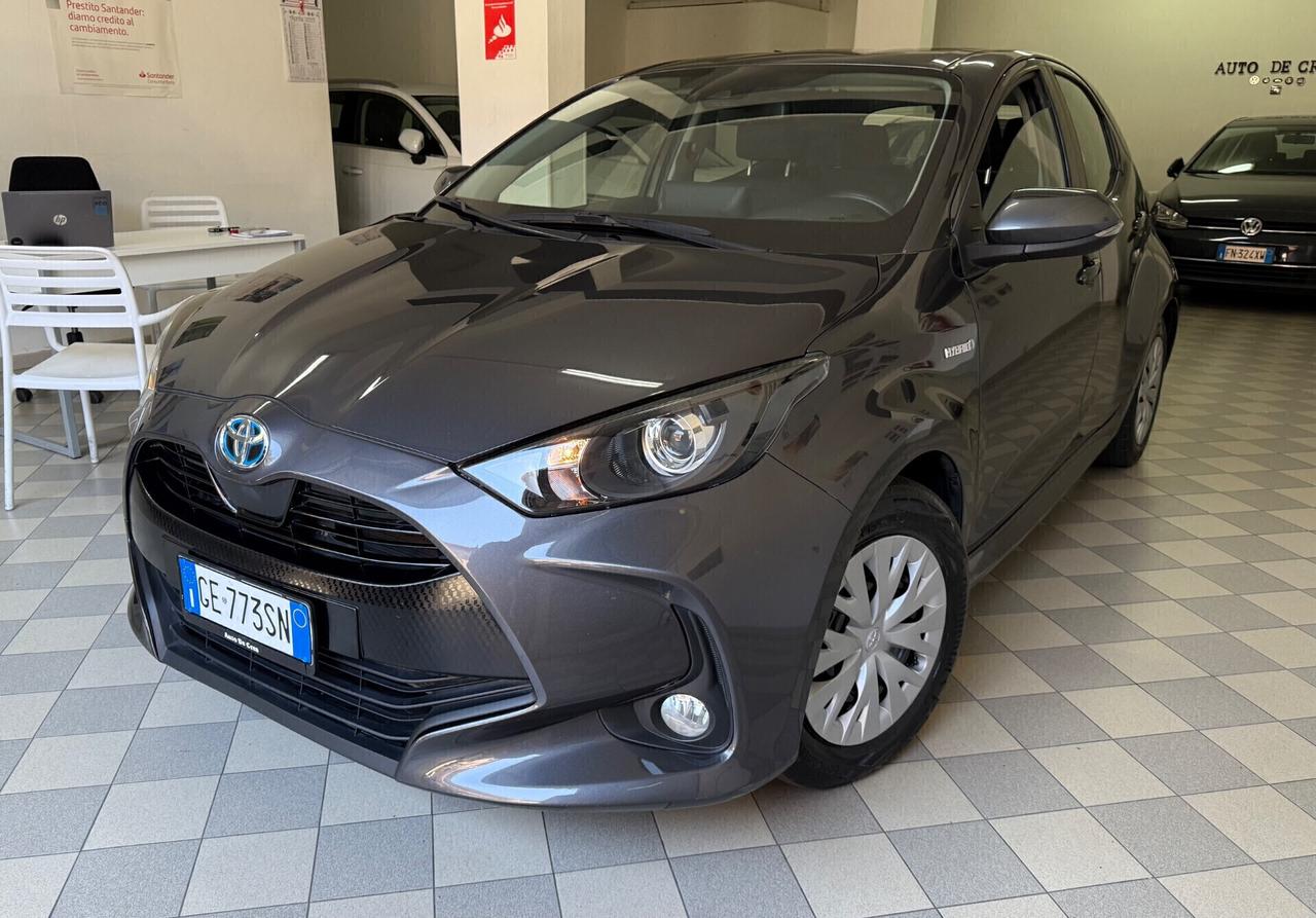 Toyota Yaris 1.5 Hybrid 5 porte Business
