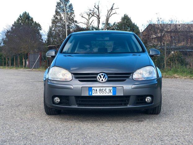 Volswagen golf 5. SPORTLINE