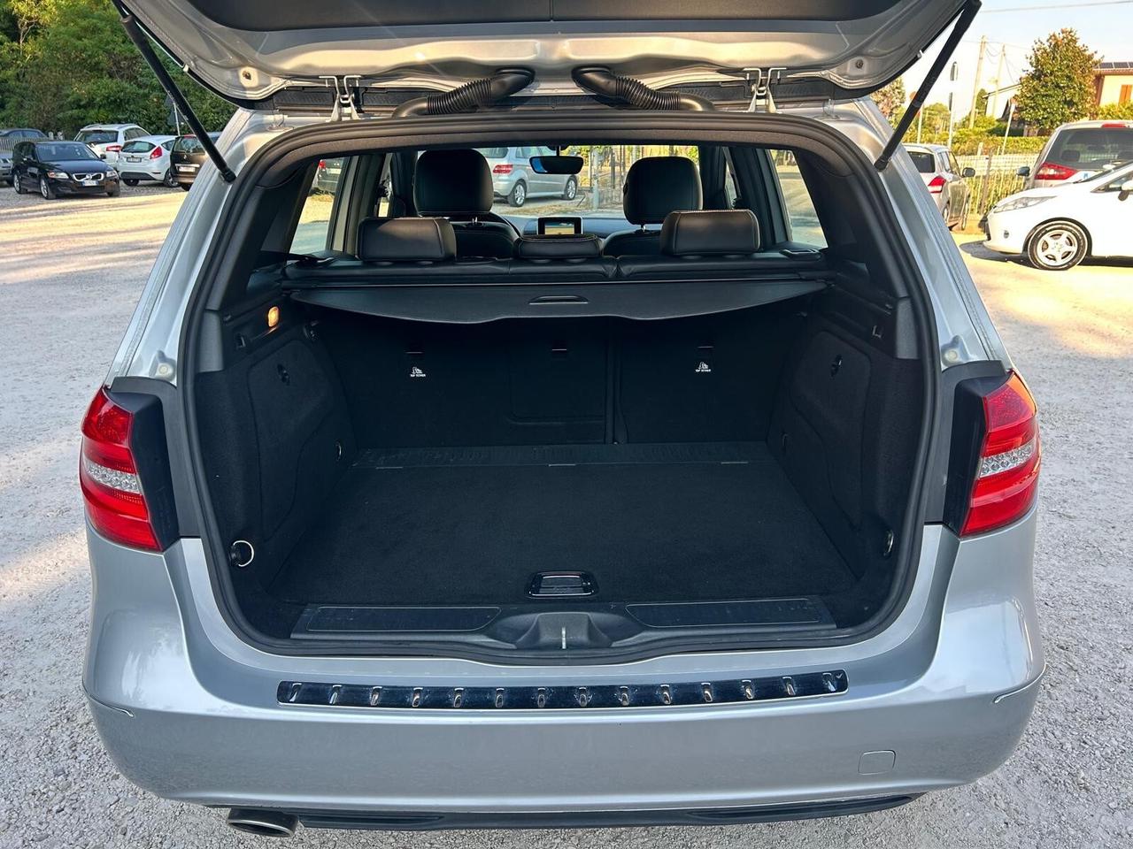 MERCEDES B180CDI 110CV PREMIUM SPORT MOT. MERCEDES