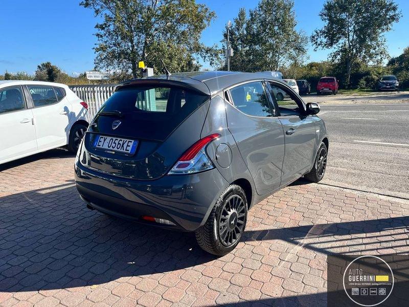 Lancia Ypsilon Ypsilon 1.2 69 CV 5 porte Elefantino