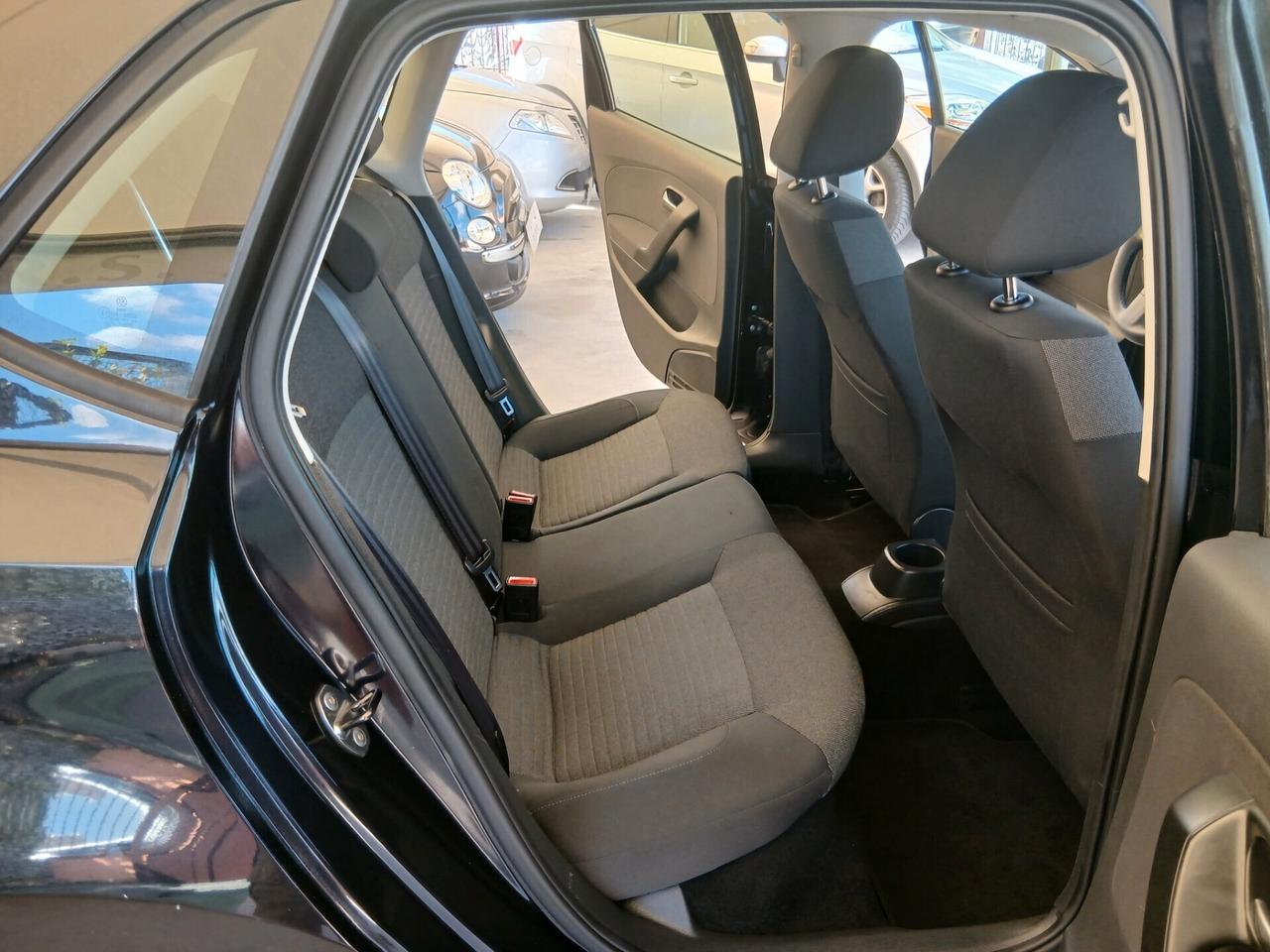 Volkswagen Polo 1.6 TDI 90CV DPF 5 porte 11