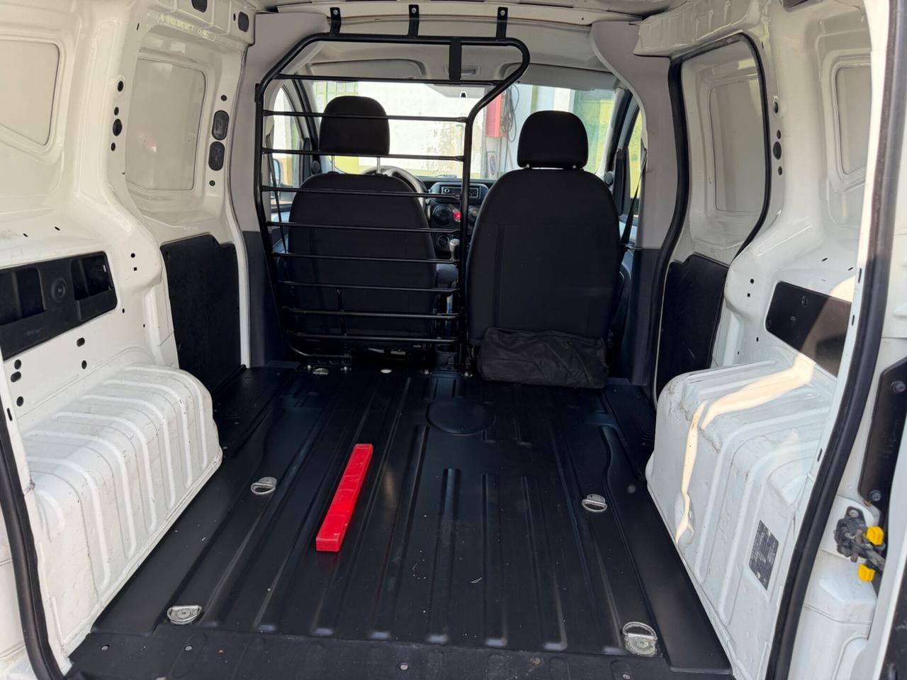 Fiat Fiorino 1.3 MJT 95CV Combi DX