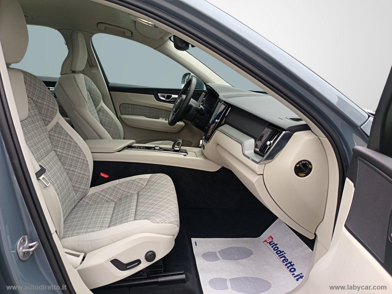 VOLVO XC60 B4