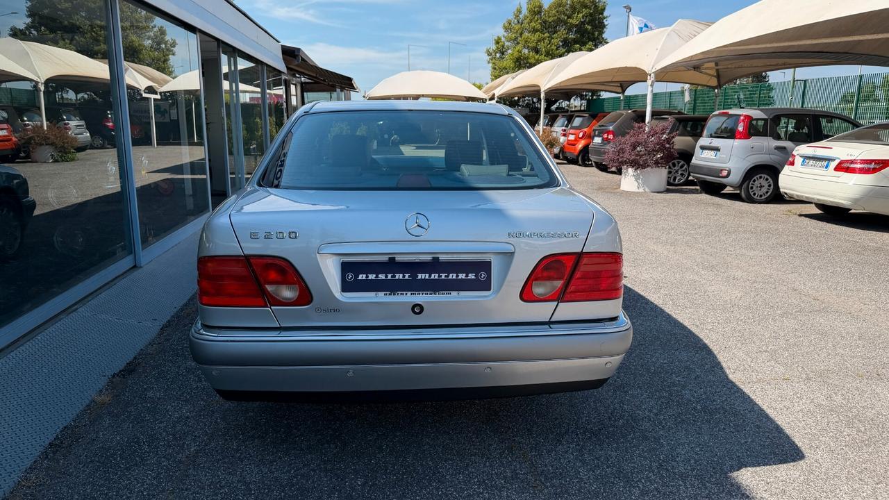 Mercedes-benz E 200 cat Elegance