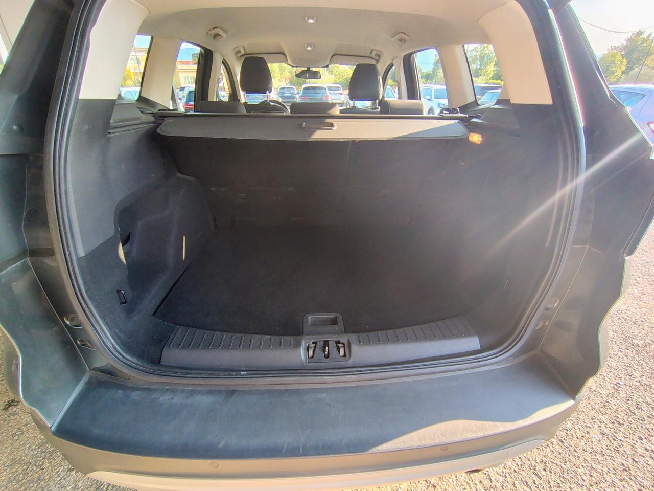 Ford Kuga 1.5 EcoBoost 120 CV S&S 2WD Titanium