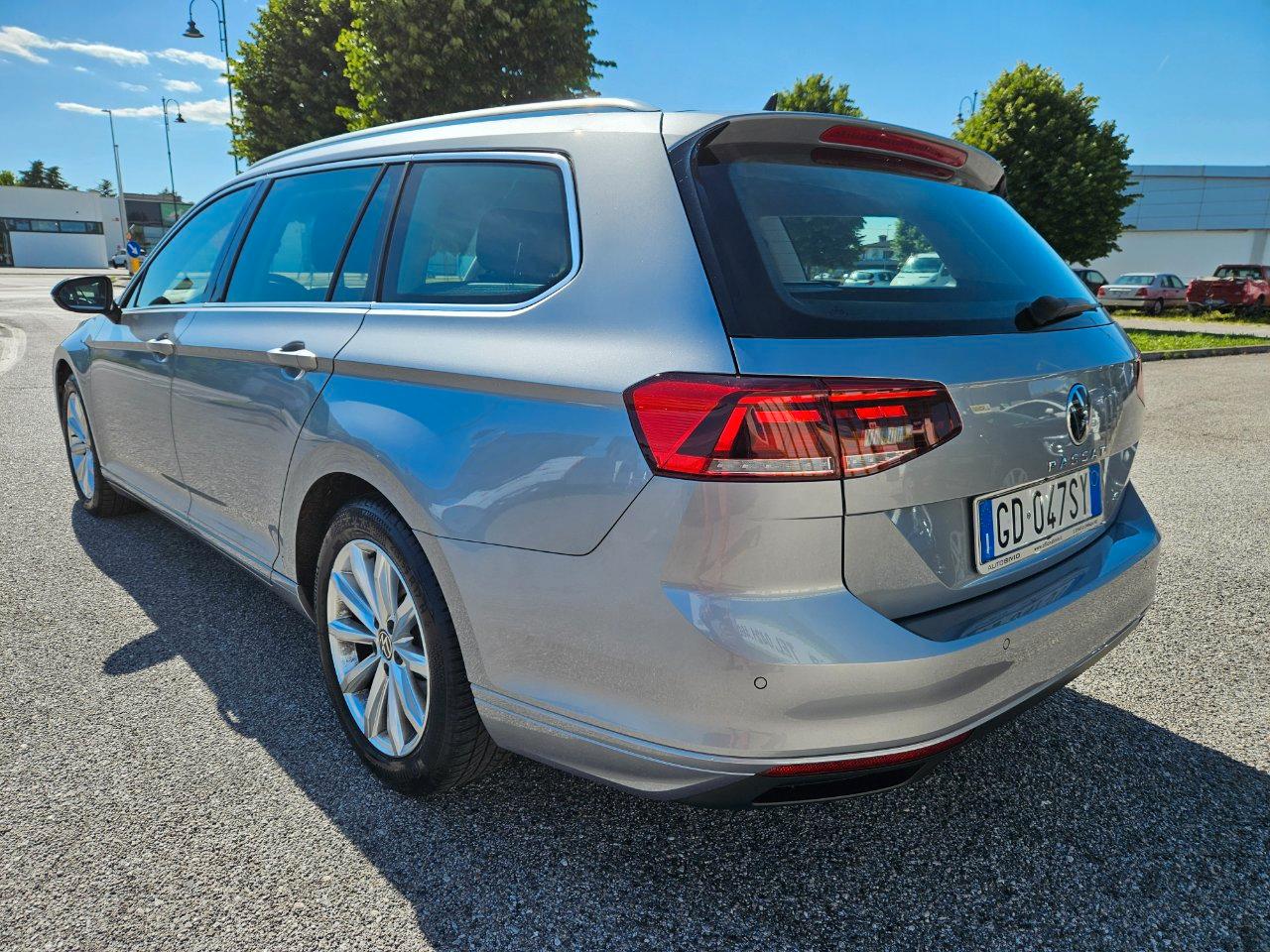 Volkswagen Passat Variant 2.0 tdi Business 150cv dsg