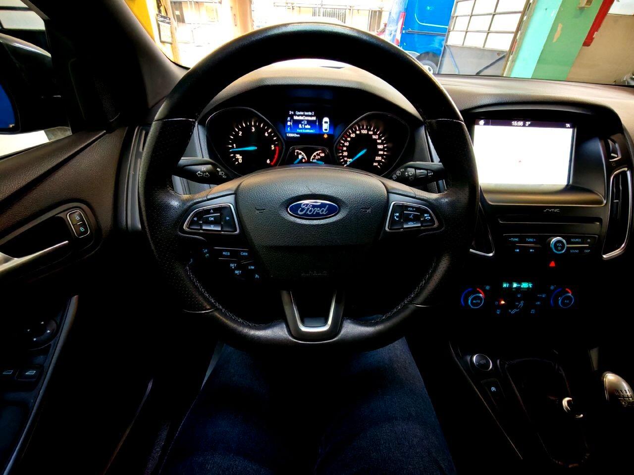 Ford Focus 1.5 TDCi ST-Line 120cv Euro 6B