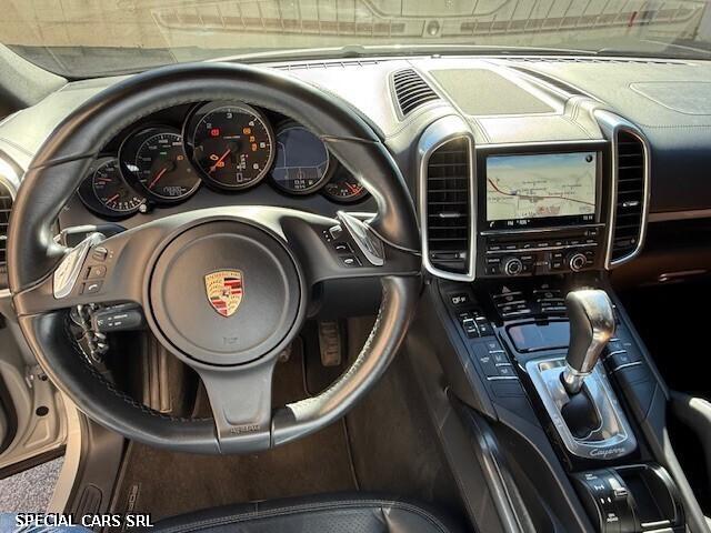 Porsche Cayenne 3.0 Diesel Tiptronic