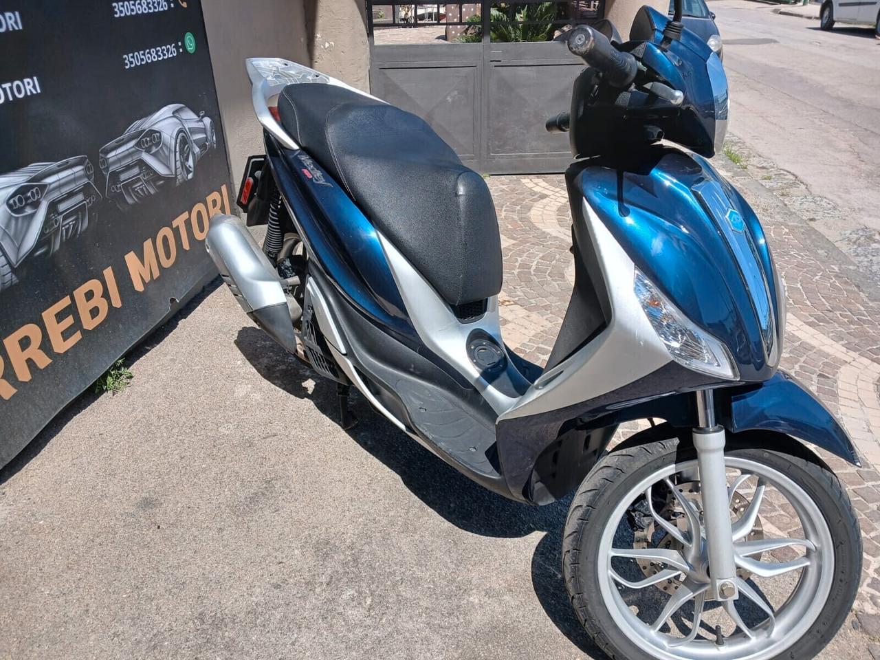 Piaggio Medley 125