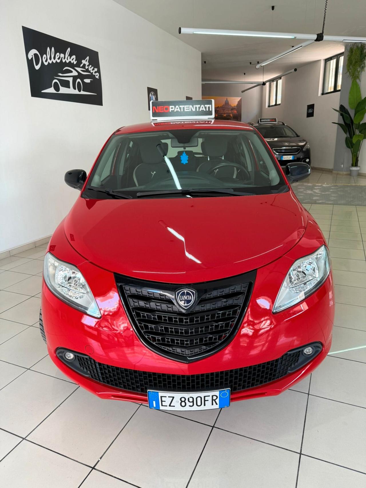 Lancia Ypsilon 1.2 69 CV 5 porte GPL Ecochic Gold