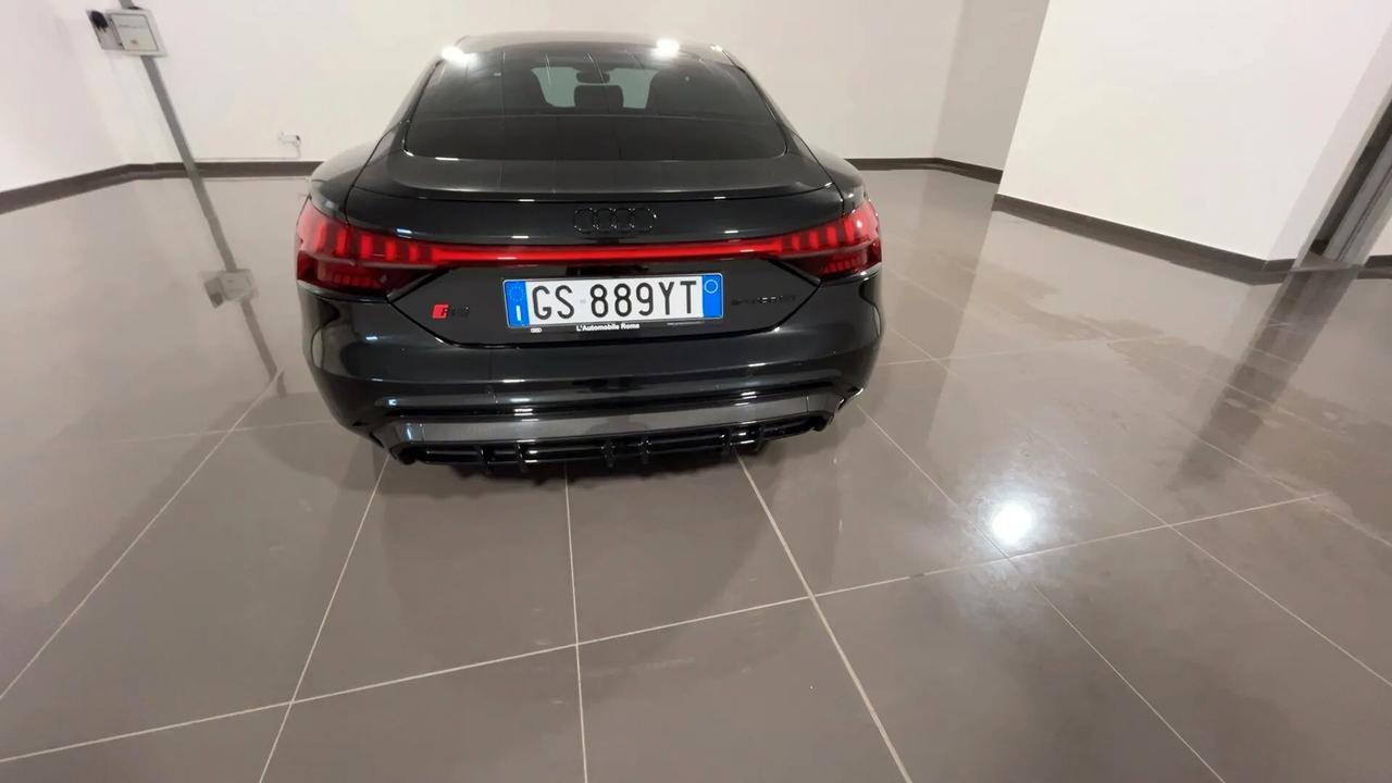 Audi E-tron GT RS quattro