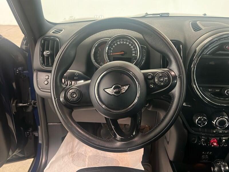 MINI Countryman Mini F60 2017 Diese Mini 2.0 Cooper D Hype all4