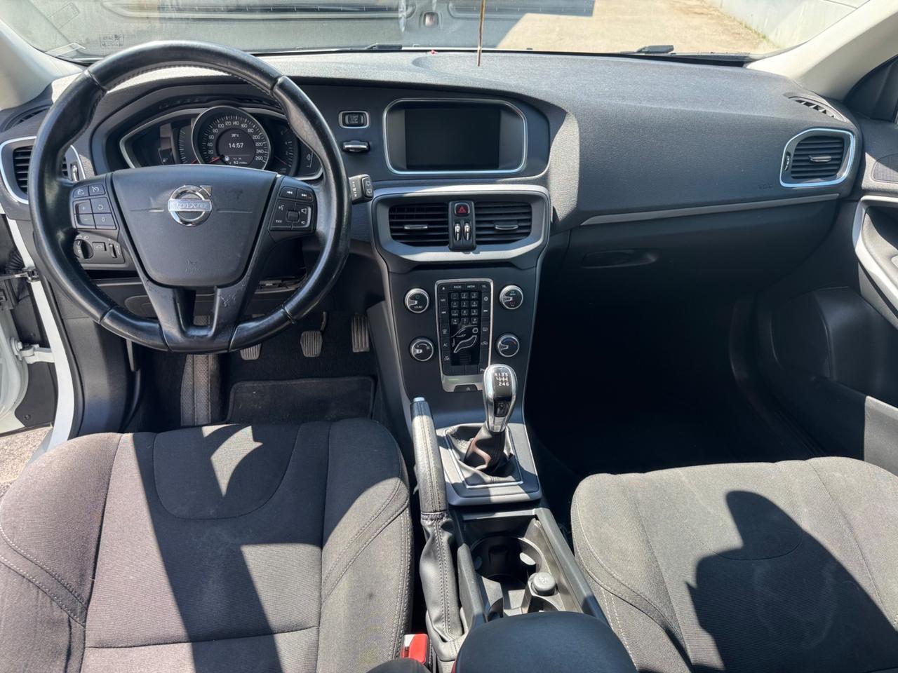 Volvo V40 D2 1.6 Momentum