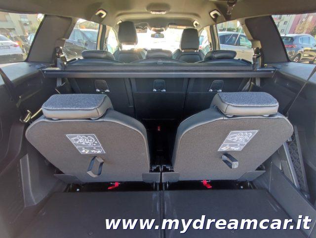 PEUGEOT 5008 BlueHDi 130 S&S EAT8 GT Line