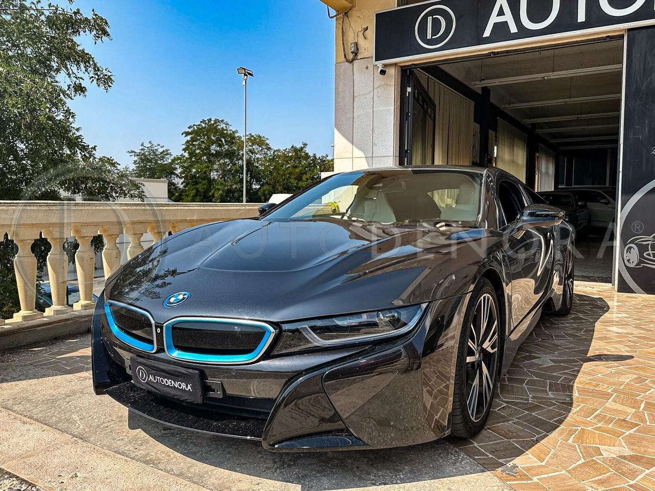 Bmw i8#HYBRID#AUTO#CARBONIO#LED#PELLE#NAVI#CAM