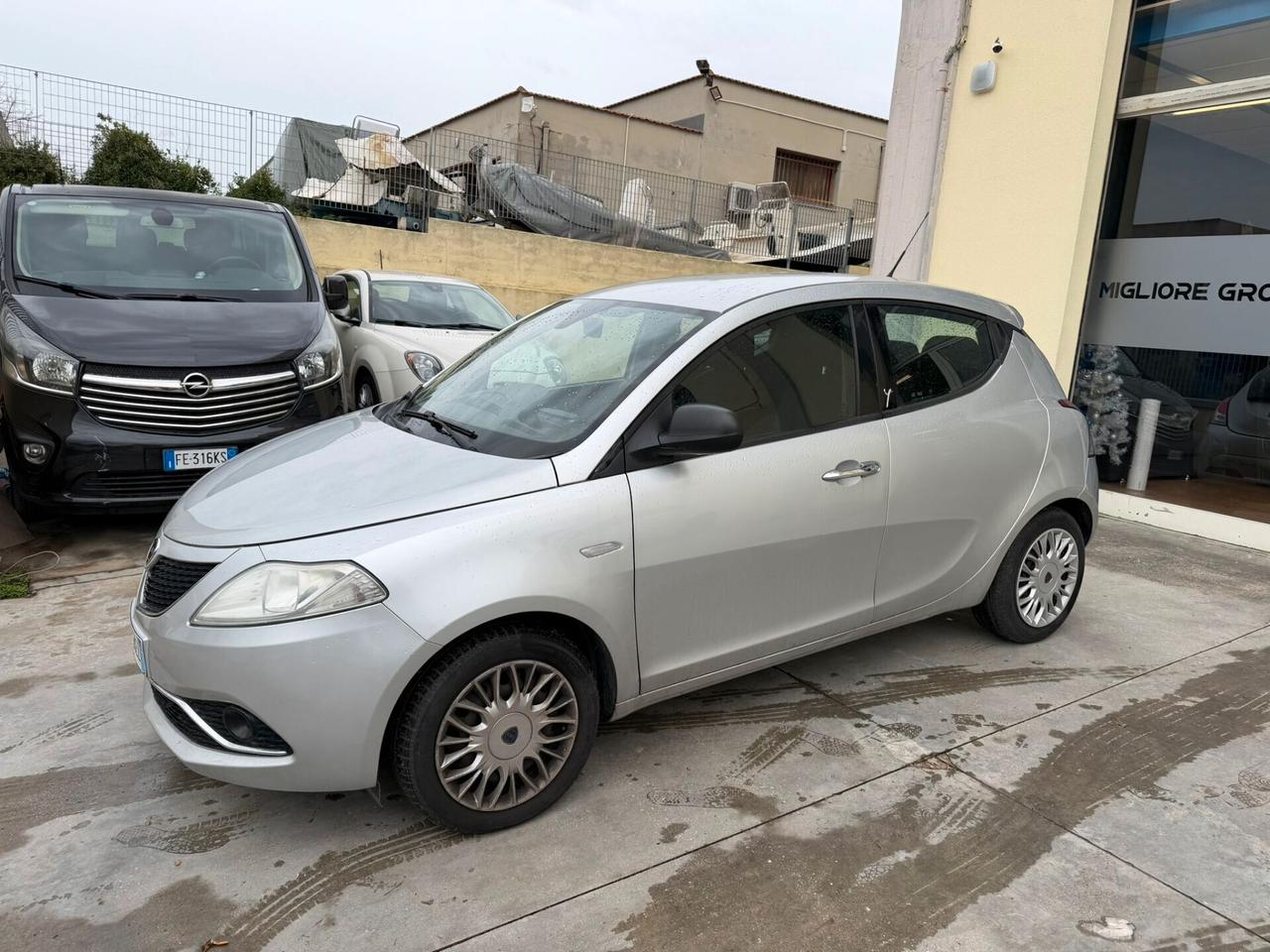 Lancia Ypsilon 1.2 Benzina 69 CV 5 porte Platinum
