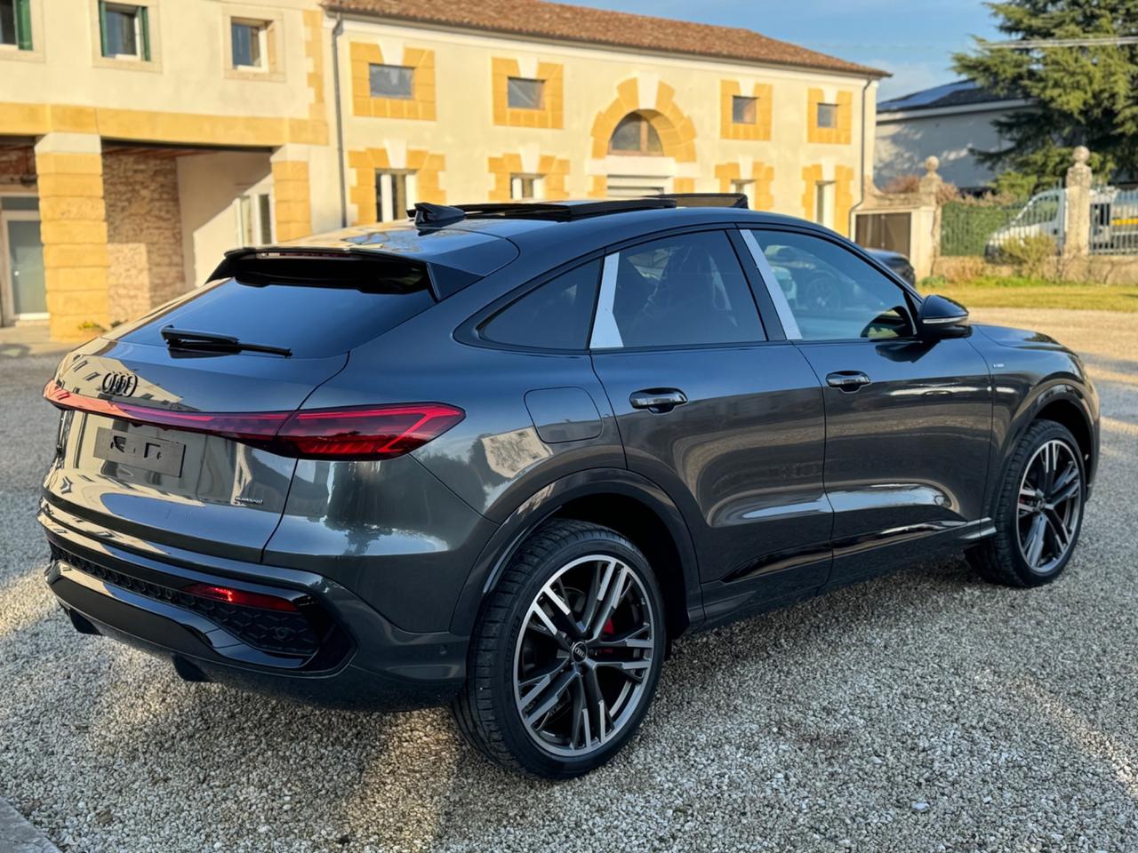 Audi Q5 SPB TDI 150 kW mHEV+ S tronic quattro Sline edition