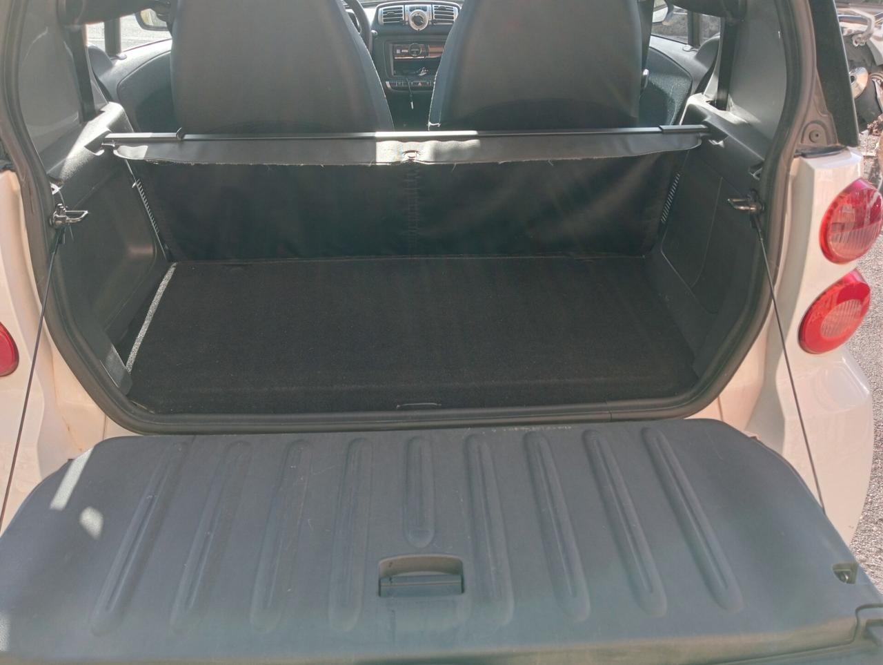 Smart ForTwo 1000 52 kW MHD coupé pure