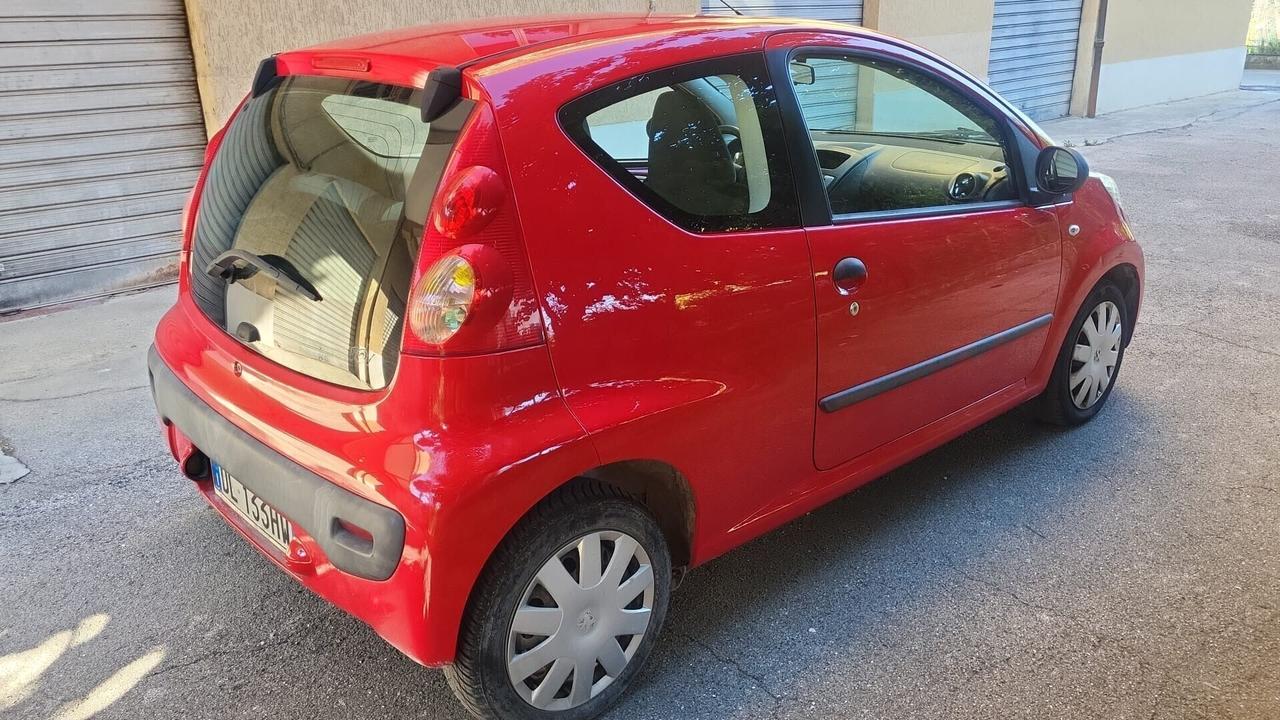 PEUGEOT 107 1,0-UNICA PROPRIETARIA