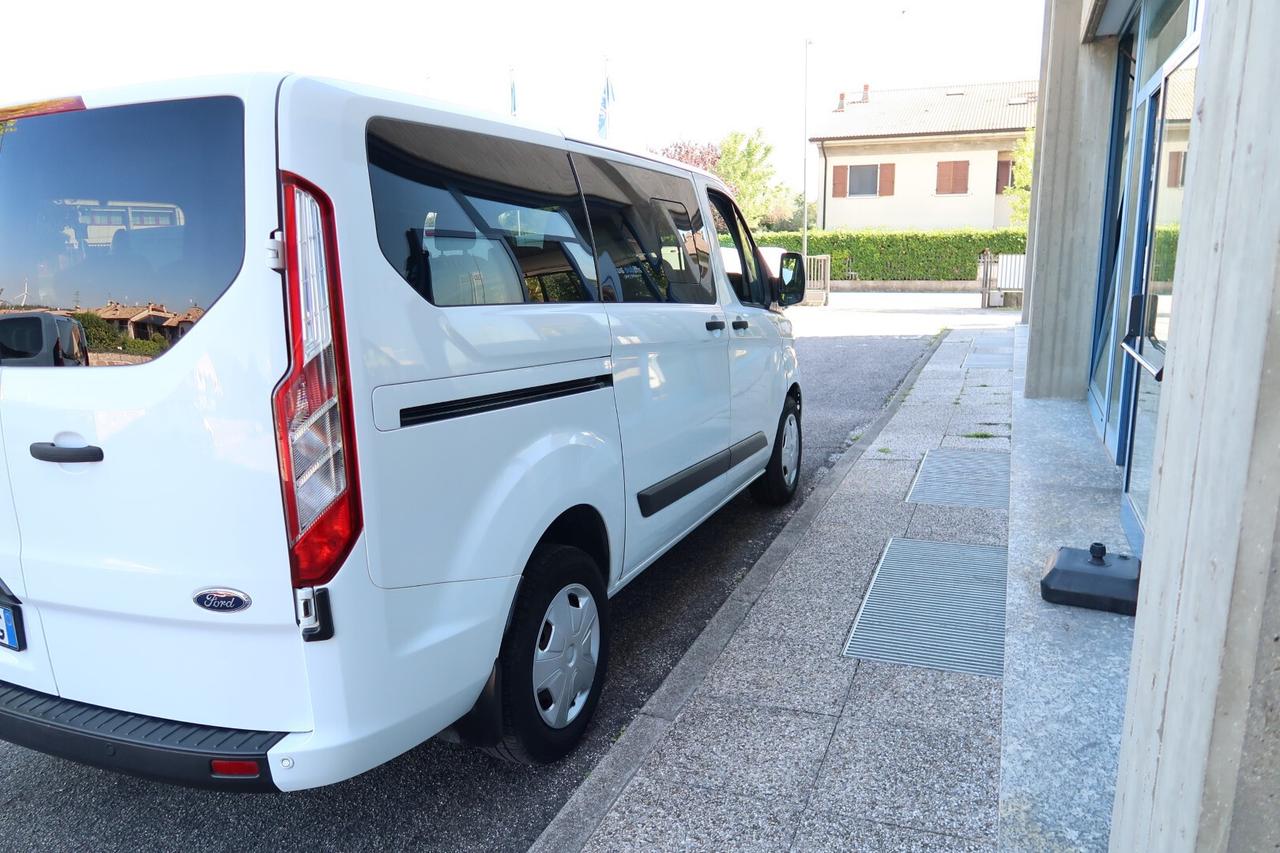 Transit Custom 320 2.0 TDCi 9 posti Combi Trend