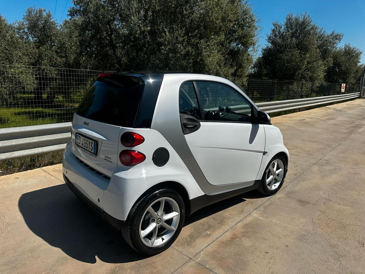 Smart ForTwo 1000 52 kW coupé pulse