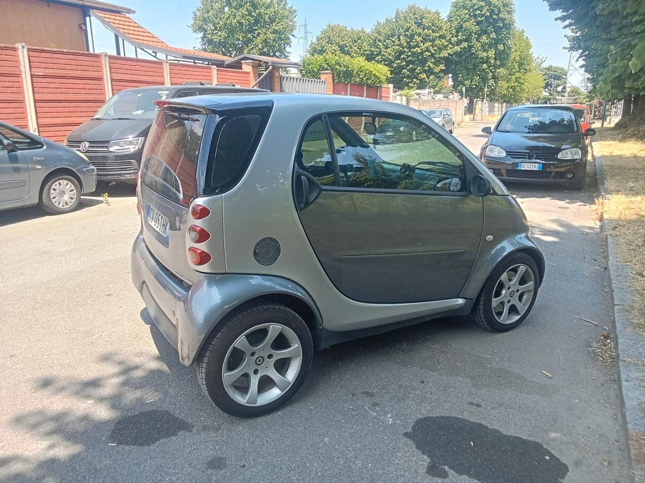 Smart ForTwo 700 coupé pure (45 kW)