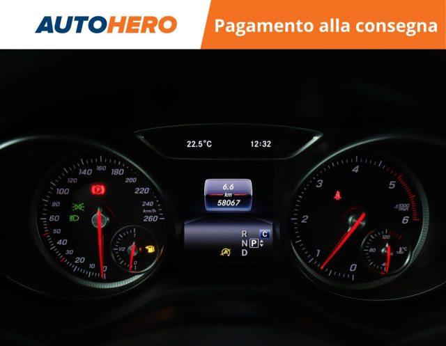 MERCEDES-BENZ GLA 200 d Automatic Premium